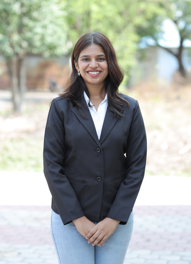 Profile of Veena Khot